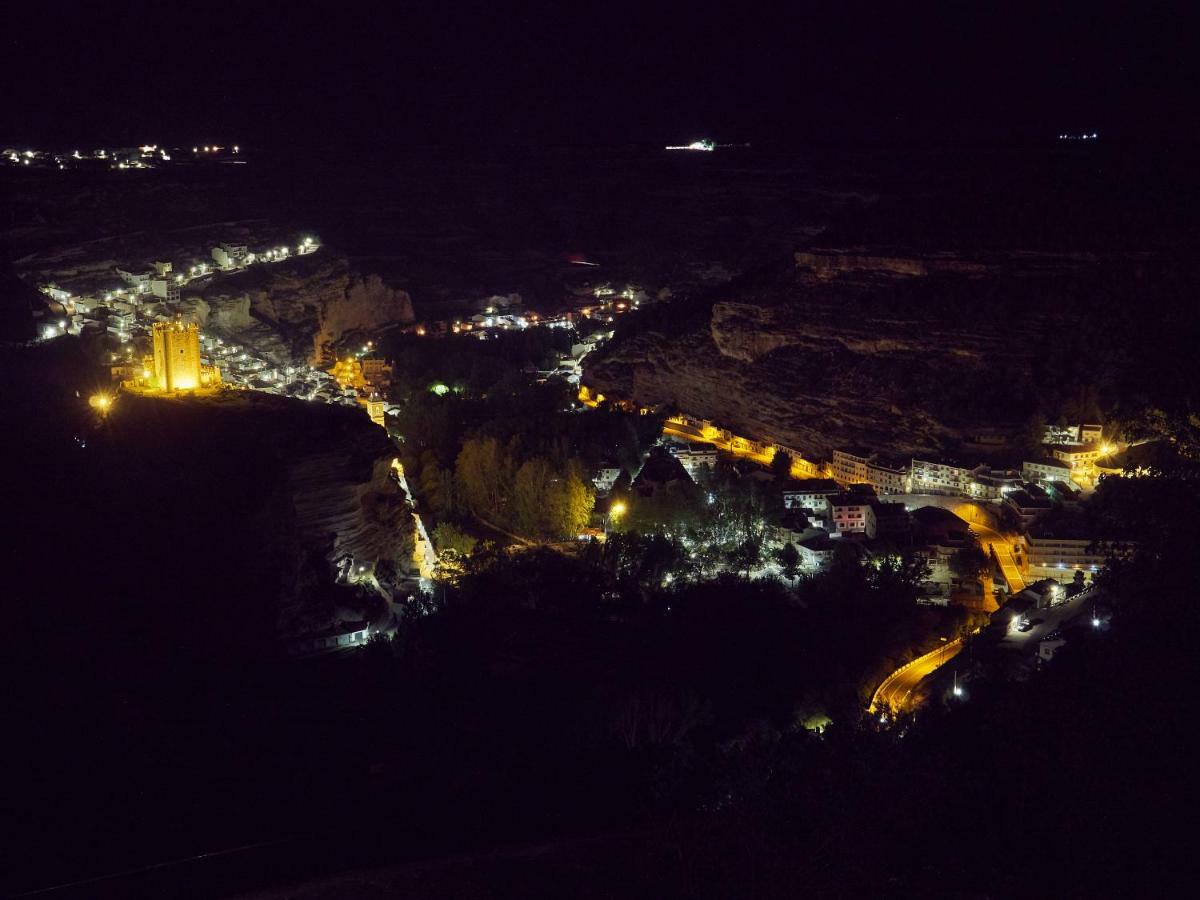 Casas Rurales Maribel - Complejo Moradas Del Cerro 1 - Suites Con Jacuzzi En Alcala Del Jucar Casas del Cerro Екстериор снимка